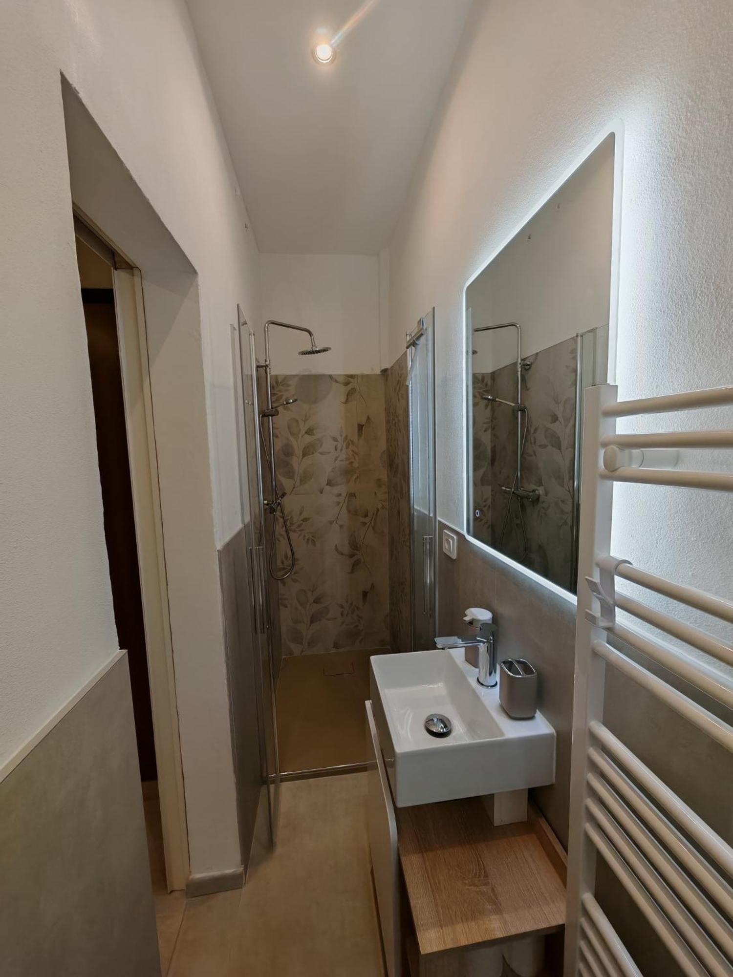 La Sosta-Appartamento A Pochi Passi Dalla Stazione Modène Extérieur photo